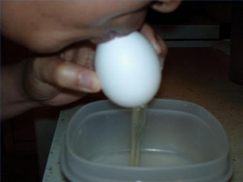 Come fare un uovo di coriandoli