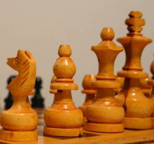 Sui set di scacchi medievale