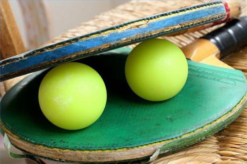 Perché rimbalzare le palline da Ping Pong?