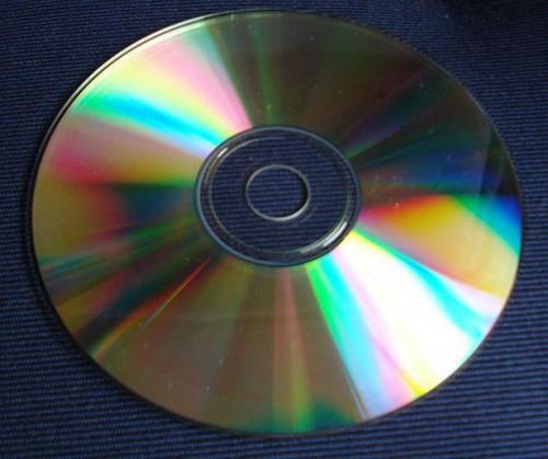 Come trasferire musica su cassetta per CD