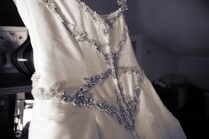 Come identificare i 1940 ' s Vintage Wedding Dresses