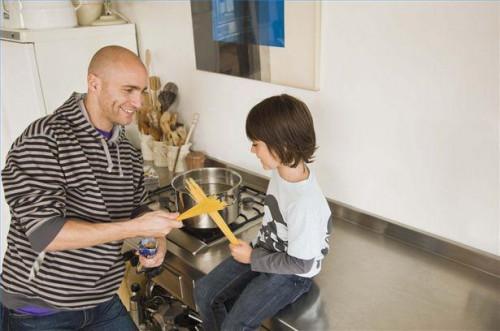 Come insegnare ai bambini a cuocere