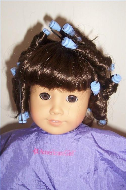Come arricciare i capelli sintetici bambola